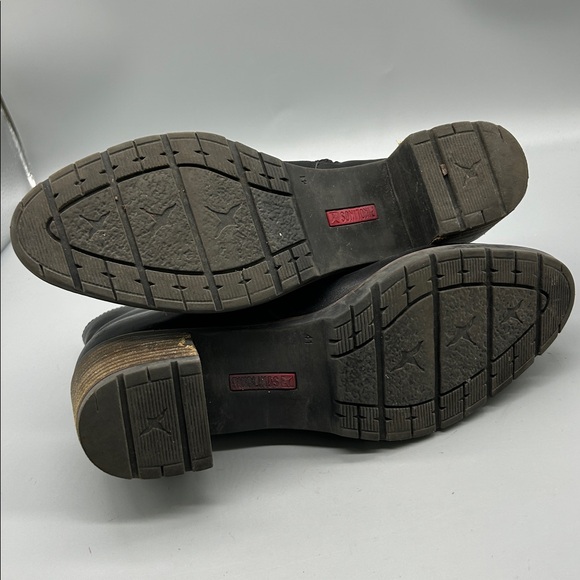 PIKOLINOS Llanes Leather Ankle Boots - Picture 10 of 11